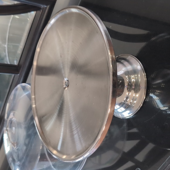 Stainless Steel Cake Stand with Clear Dome - Picture 3 of 4